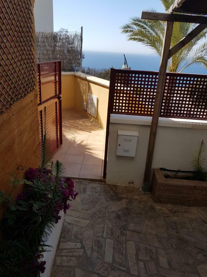 Tropical Andalusian Place Альмуньекар Экстерьер фото