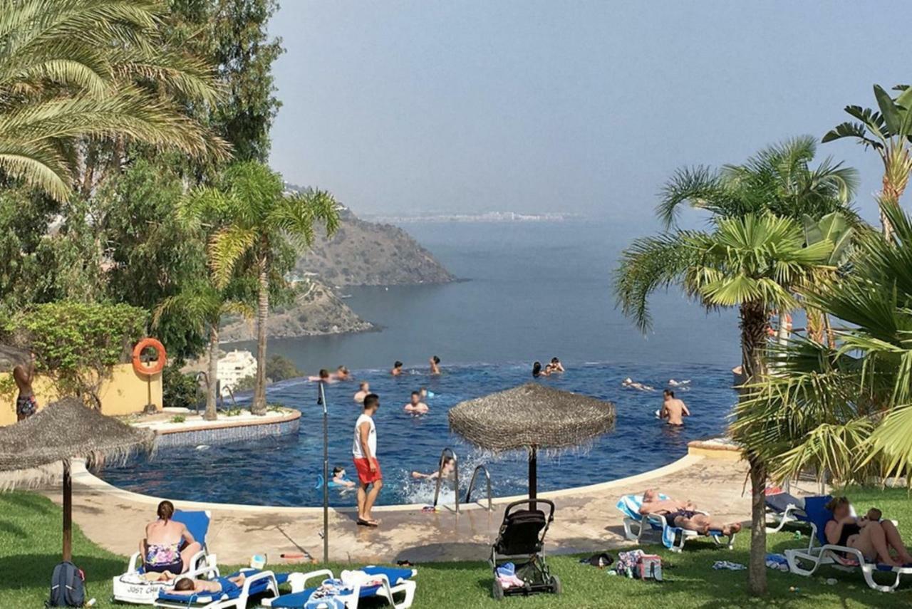 Tropical Andalusian Place Альмуньекар Экстерьер фото