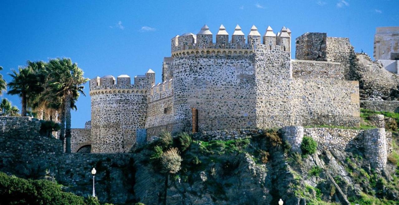 Tropical Andalusian Place Альмуньекар Экстерьер фото